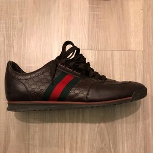 Gucci signature sneaker